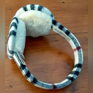 Burberry Women's Nova Check Cashmere Shearling Ear Muffs EUC!